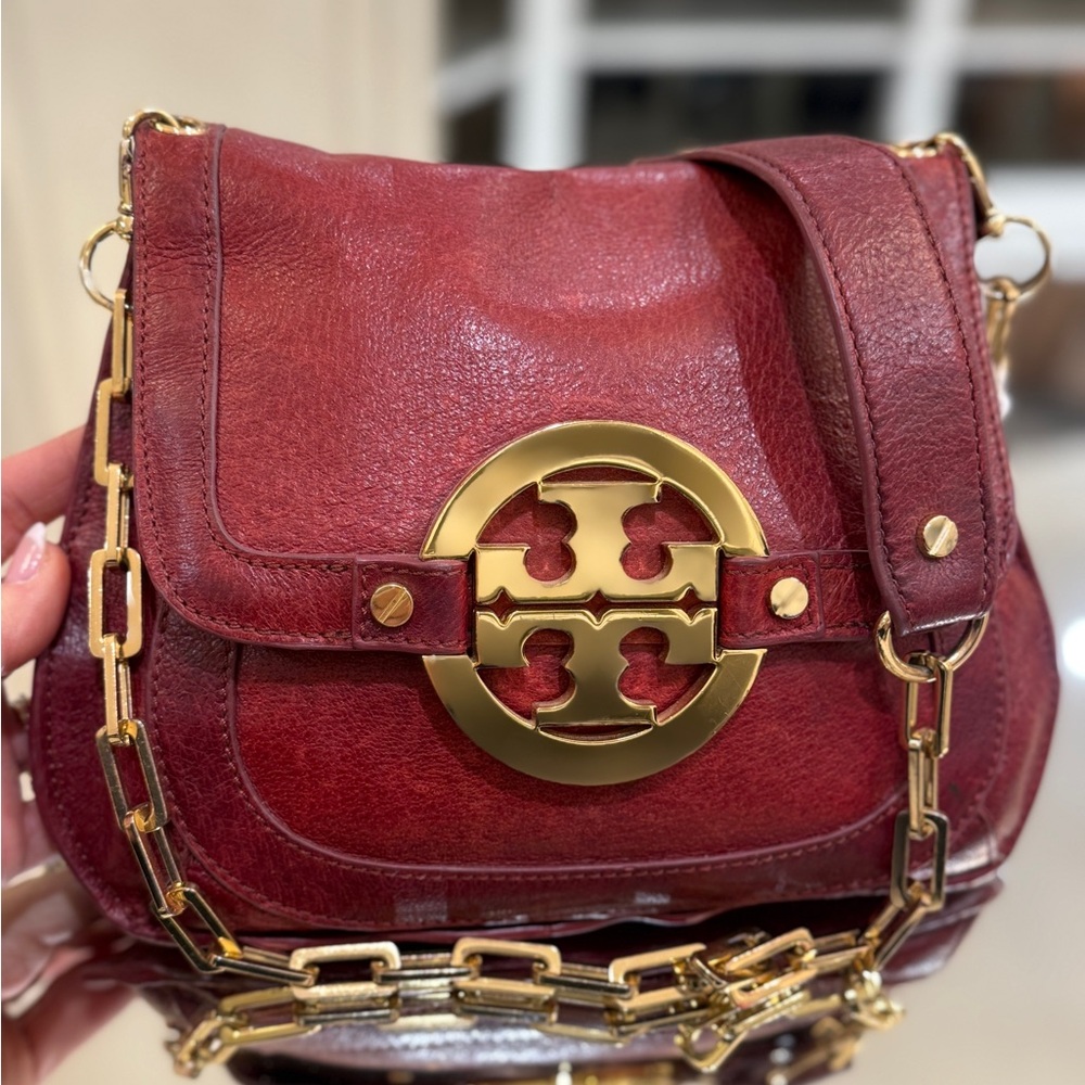 Tory Burch red leather bag with gold chain